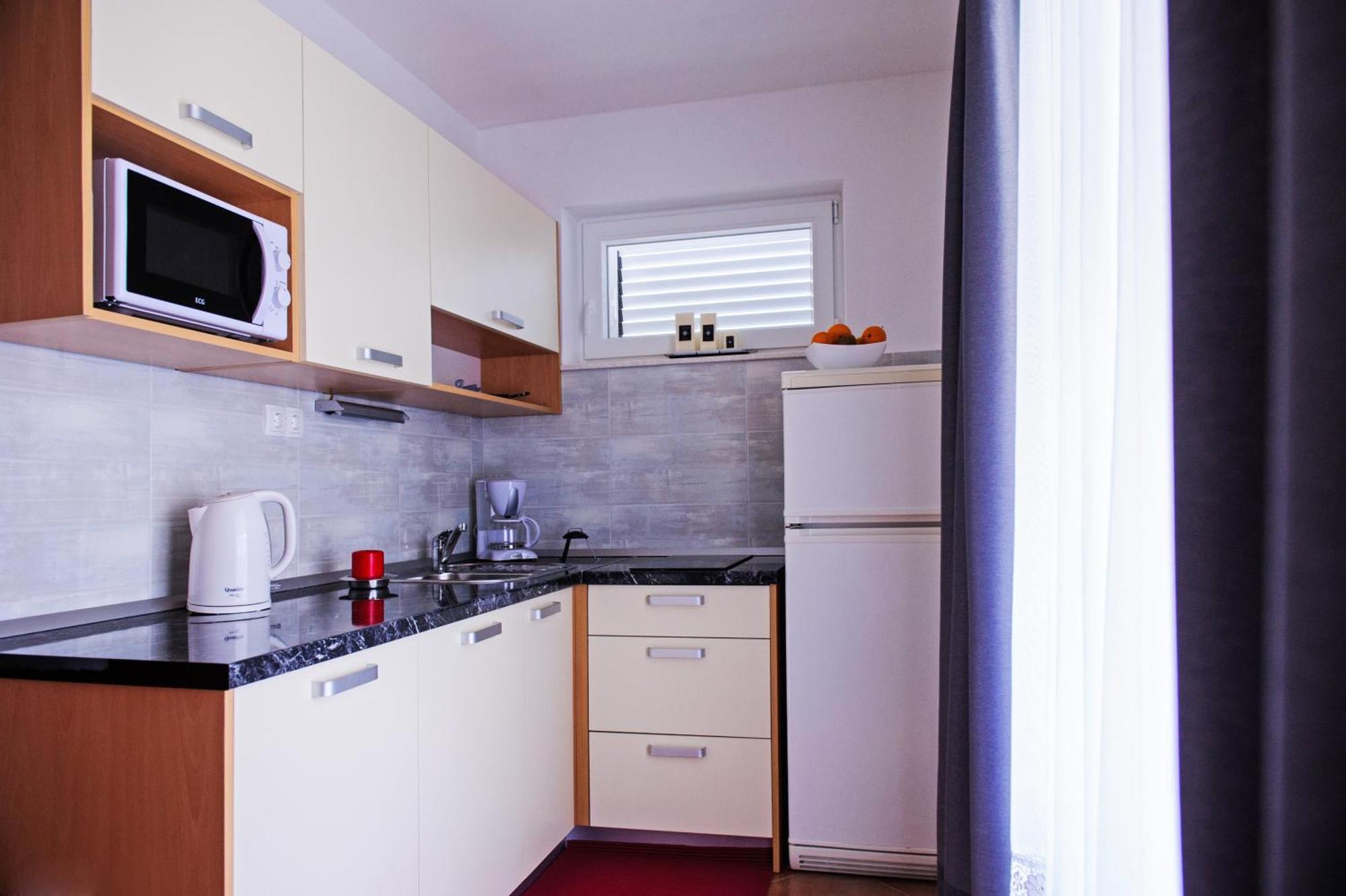 Apartments Mila Marina Kültér fotó